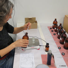 Load image into Gallery viewer, BOOKINGS · Perfume workshops in Valliguières
